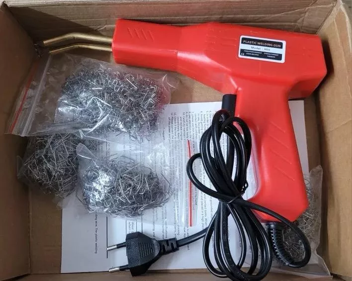 Redonnez Vie à Vos Plastiques avec le Kit de Soudage Professionnel 200W